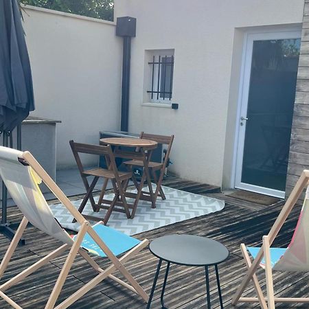Saint-Yrieix-sur-Charente Studio Piscine Partagee Parking Securise מראה חיצוני תמונה