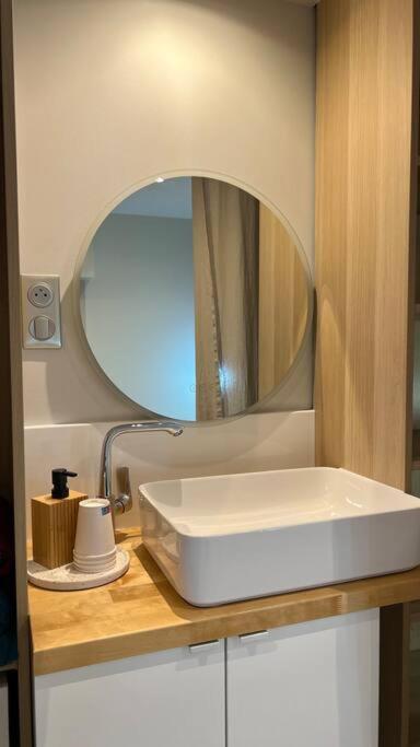 Saint-Yrieix-sur-Charente Studio Piscine Partagee Parking Securise מראה חיצוני תמונה