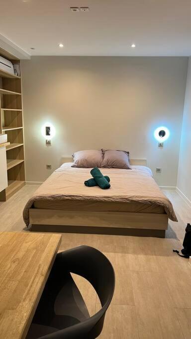 Saint-Yrieix-sur-Charente Studio Piscine Partagee Parking Securise מראה חיצוני תמונה